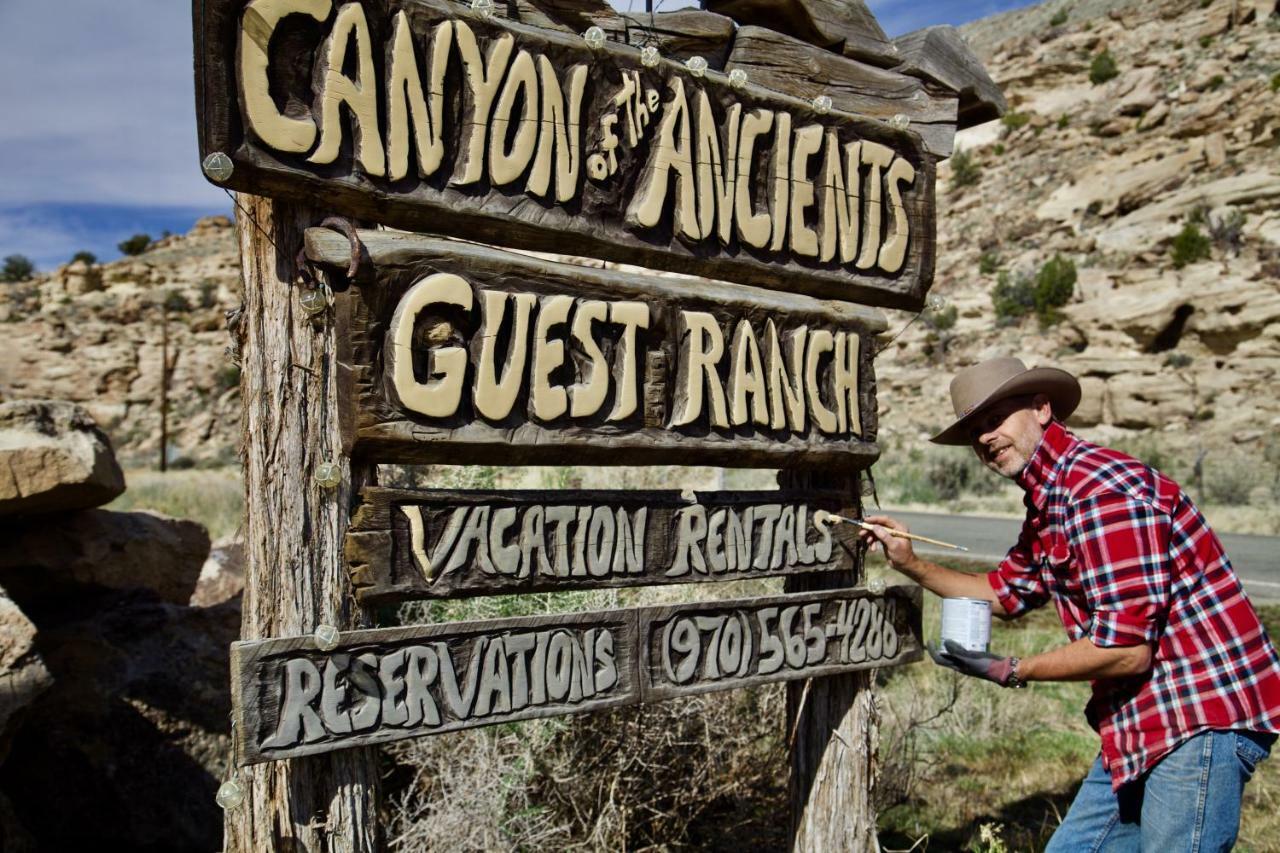 Canyon Of The Ancients Guest Ranch Кортес Экстерьер фото